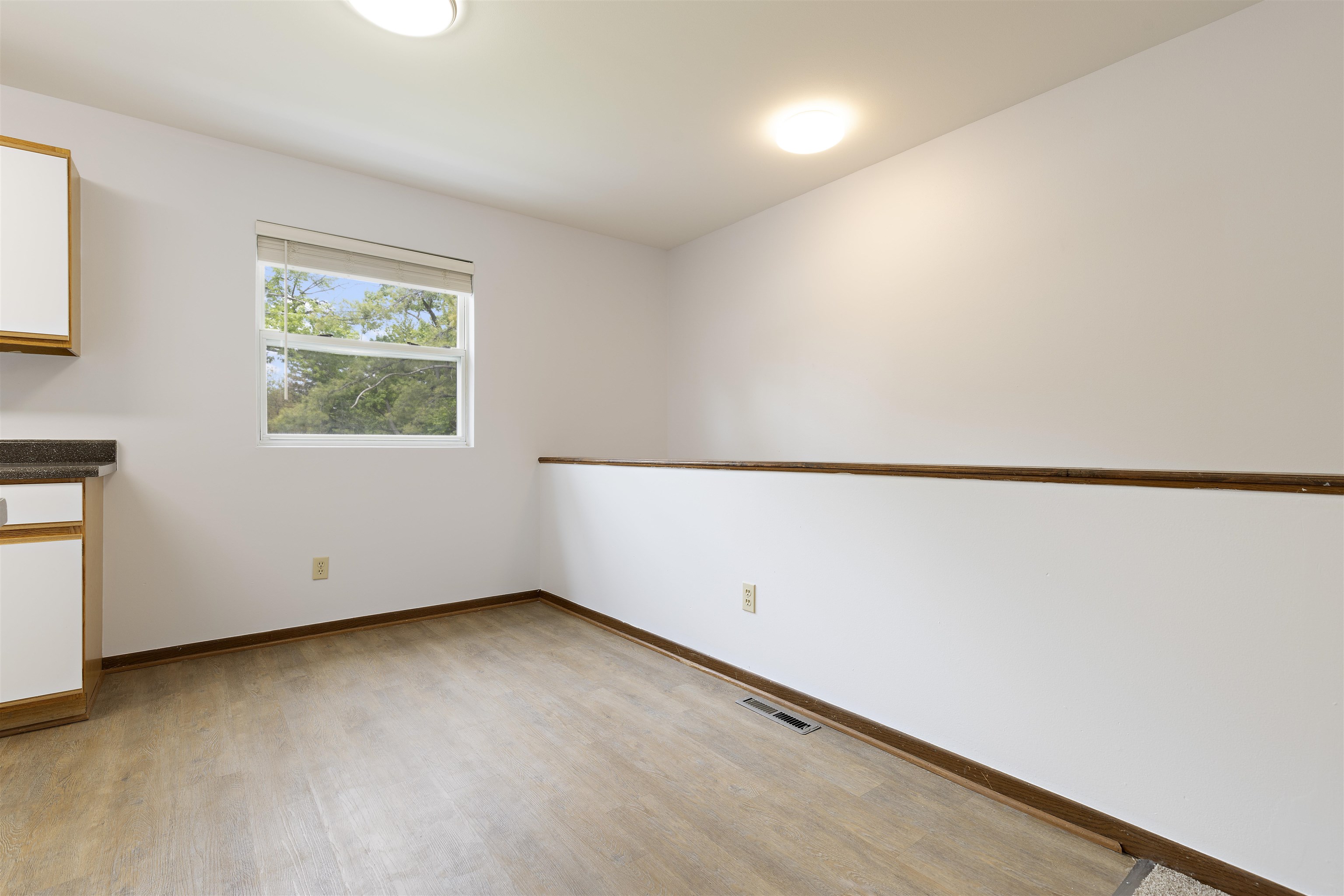 1816 Remington Road Rockford, IL 61108 - Photo 6 of 14