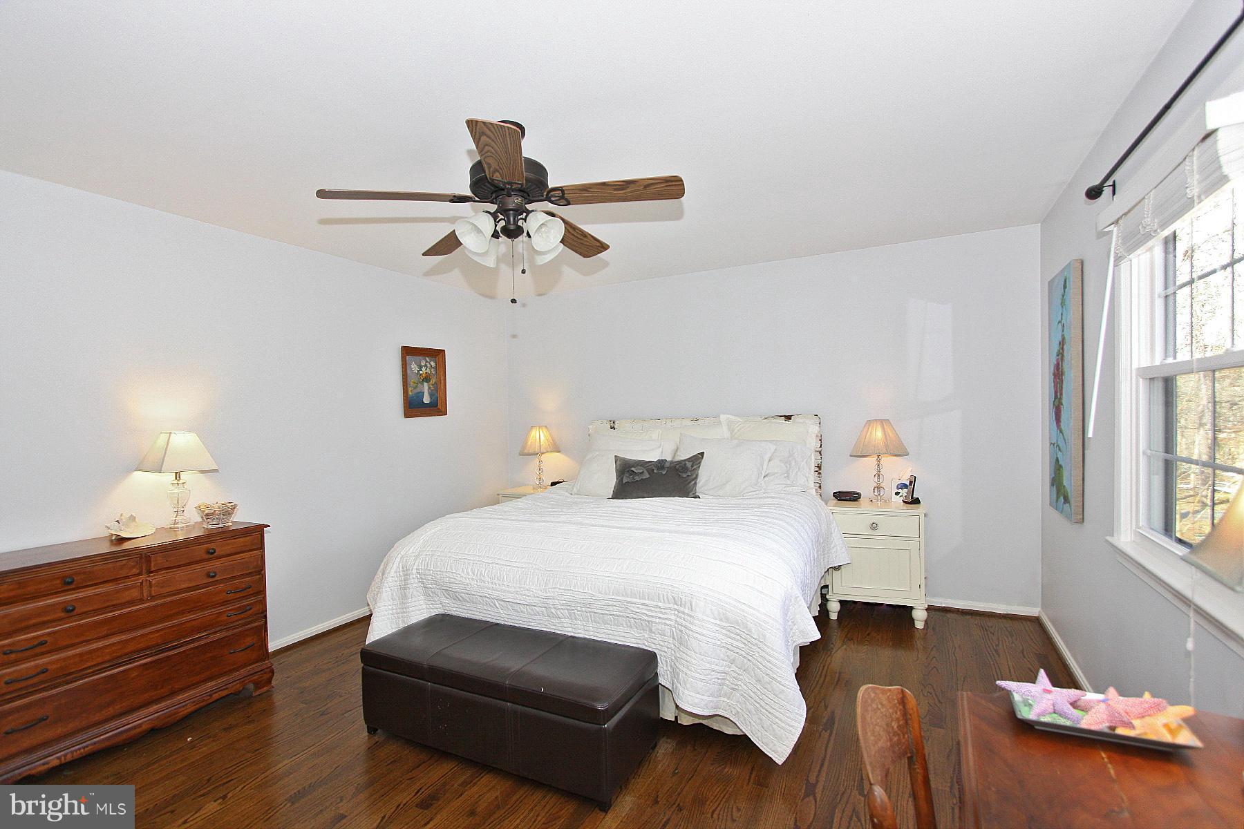 10805 Cross School Road Reston, VA 20191 - Photo 17 of 29 Bedroom (Master)