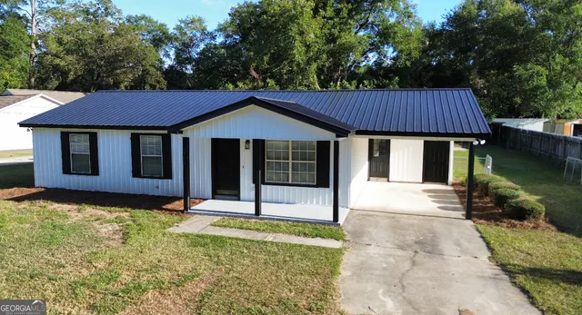 $199,900 | 209 Plum Street, Dublin, GA 31021