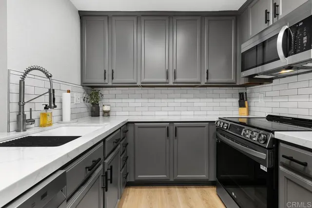 $449,900 | 432 Edgehill Lane, Unit 177, Oceanside, CA 92054