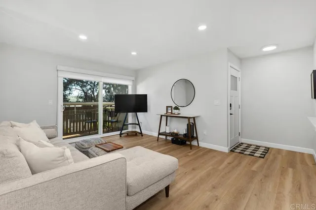 $449,900 | 432 Edgehill Lane, Unit 177, Oceanside, CA 92054