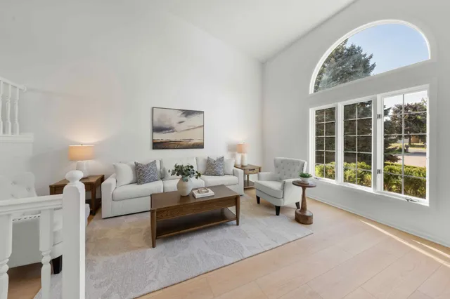 $459,900 | 4124 New York Avenue, St. Paul, MN 55123