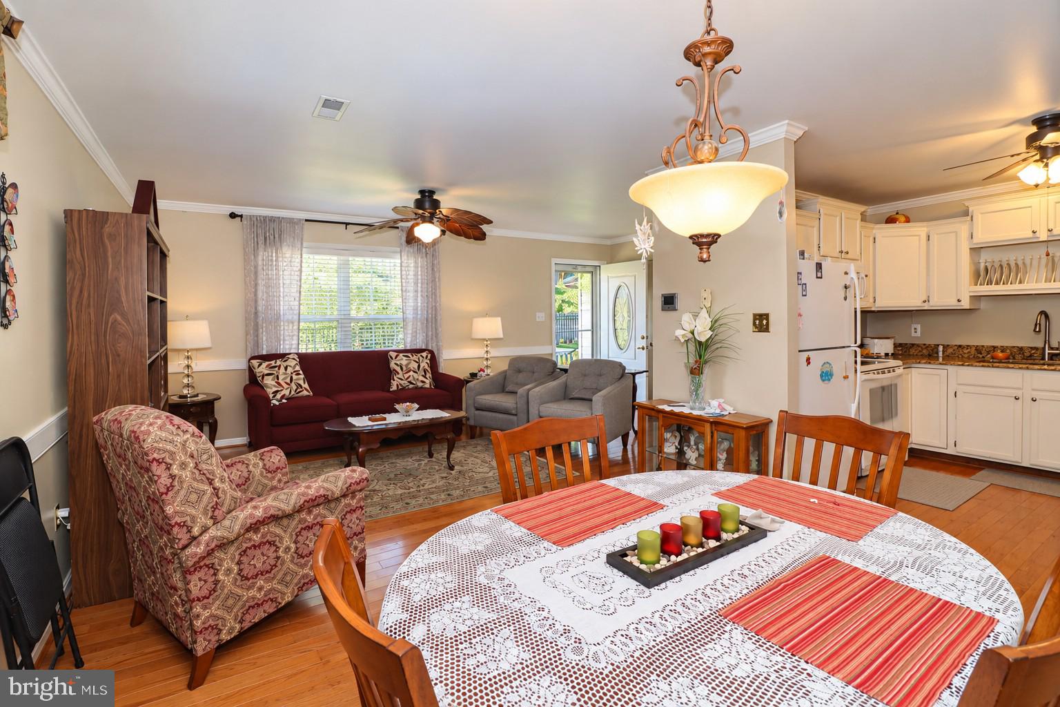 145 Moser Road Warrenton, VA 20186 - Photo 7 of 28 Dining area
