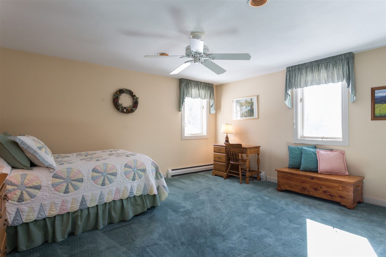 38 Brentwood Road Exeter, NH 03833 - Photo 21 of 40