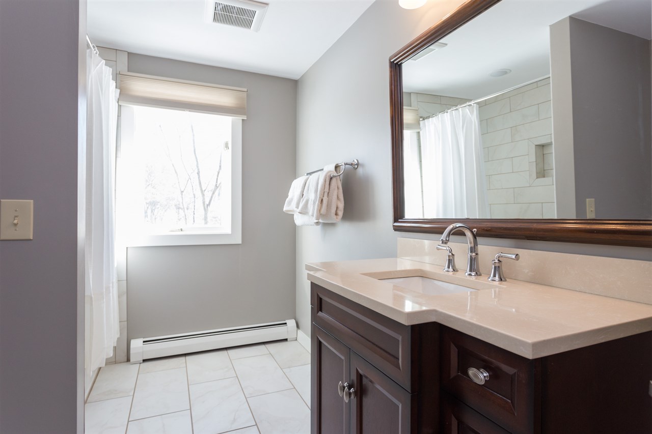 38 Brentwood Road Exeter, NH 03833 - Photo 23 of 40