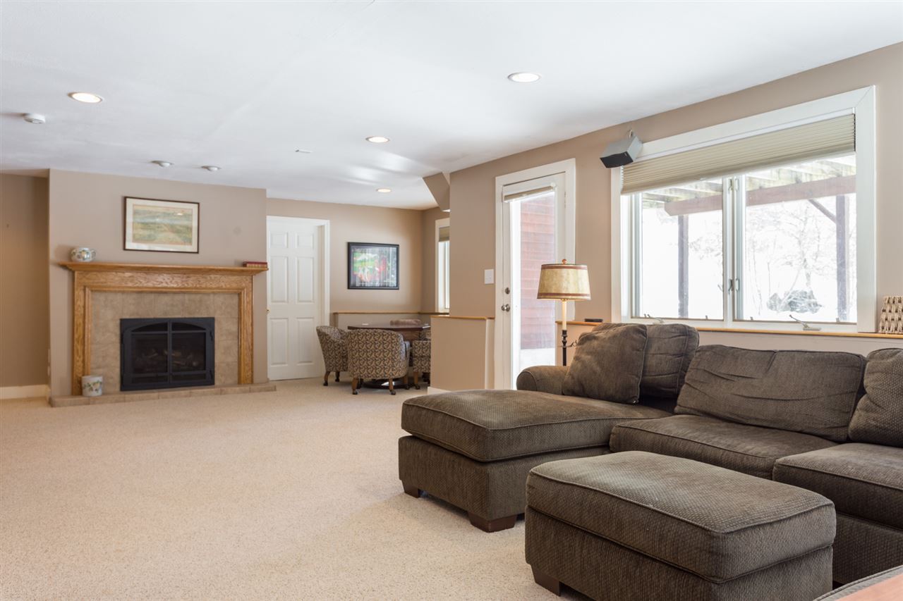 38 Brentwood Road Exeter, NH 03833 - Photo 29 of 40