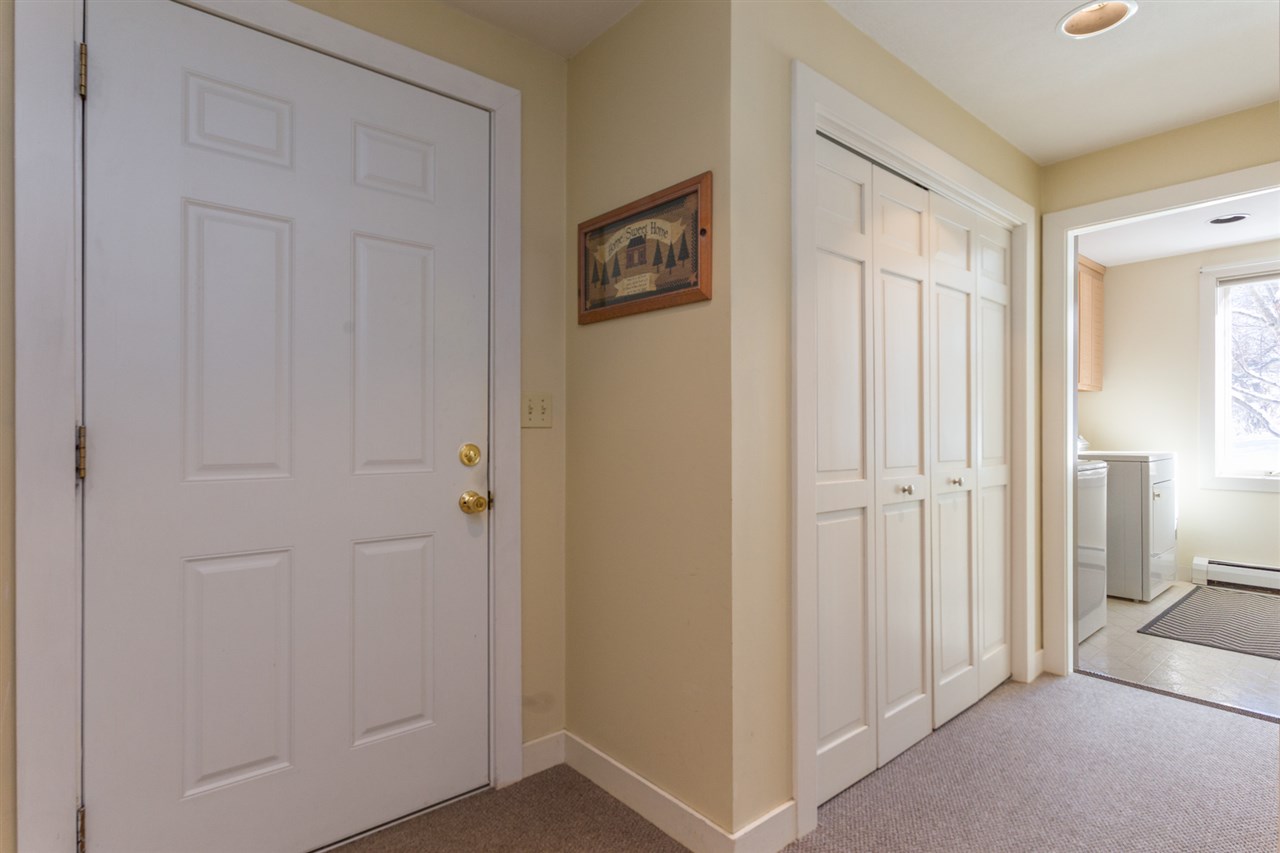 38 Brentwood Road Exeter, NH 03833 - Photo 32 of 40