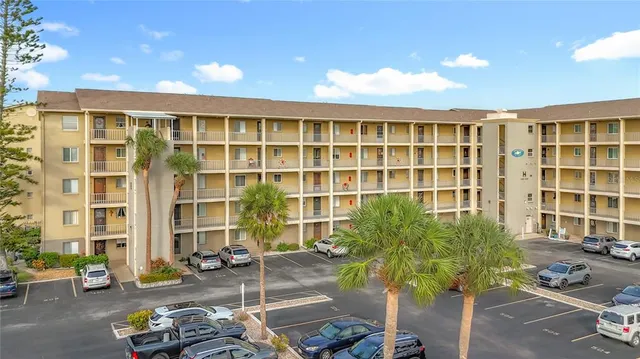 a picture of city view with lake view and mountain view