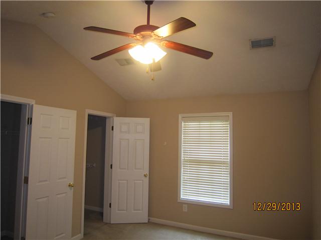 816 Lock 4 Road Gallatin, TN 37066 - Photo 7 of 12 Gallery Image 7