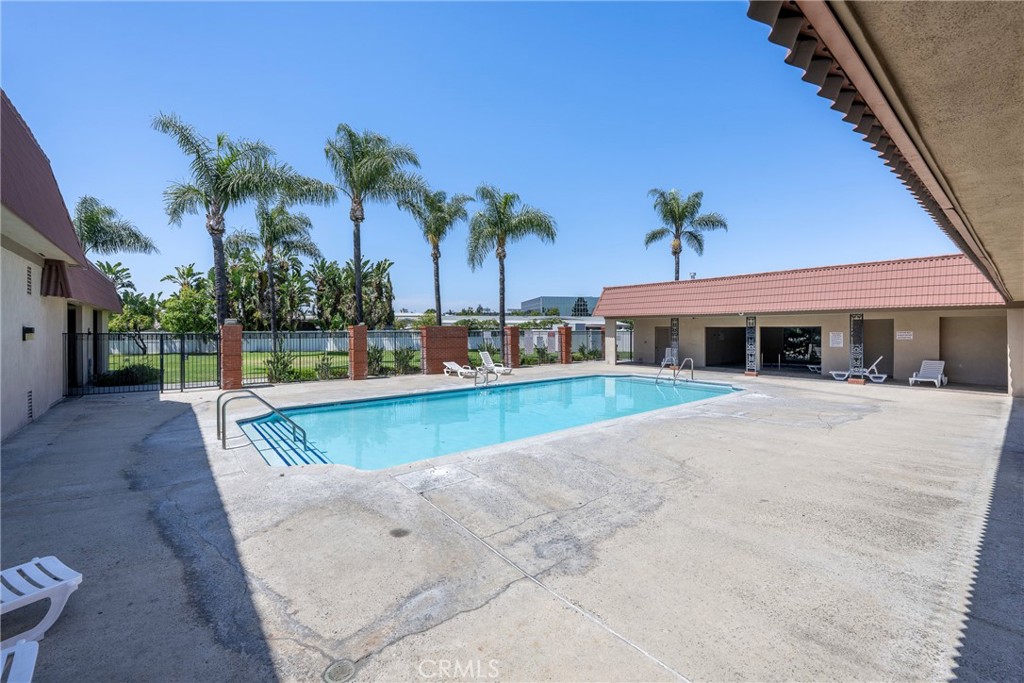 300 North Rampart Street, Unit 197 Orange, CA 92868 - Photo 48 of 51