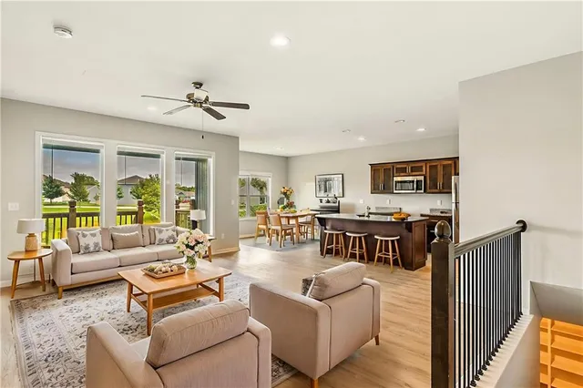 $339,000 | 21709 North Ridge, Peculiar, MO 64078