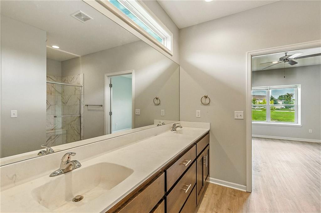 21709 North Ridge Peculiar, MO 64078 - Photo 22 of 48