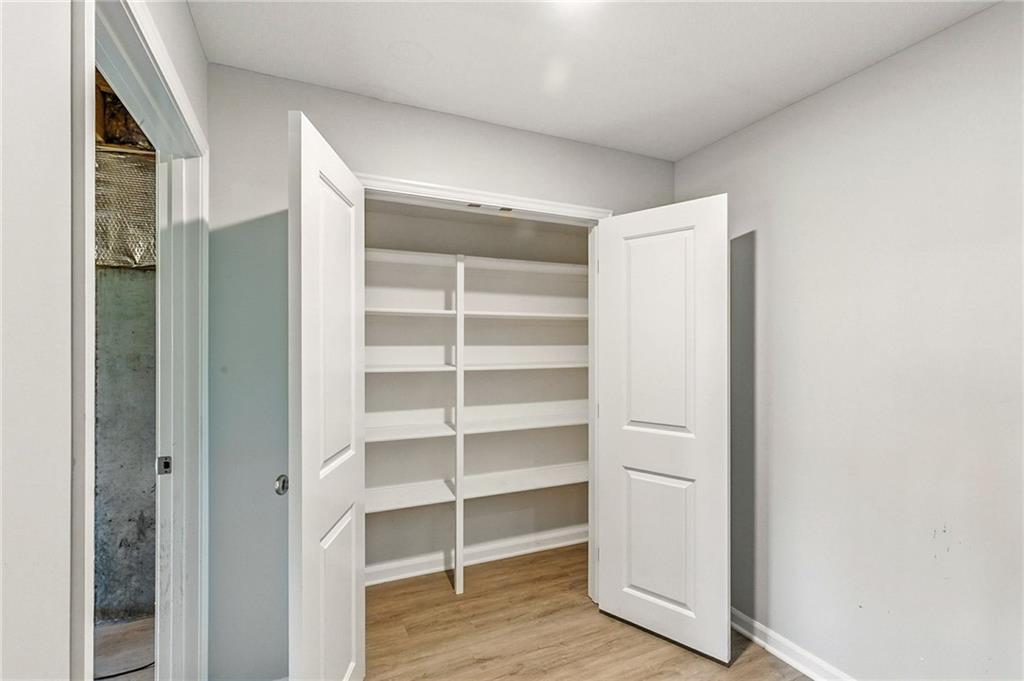 21709 North Ridge Peculiar, MO 64078 - Photo 37 of 48