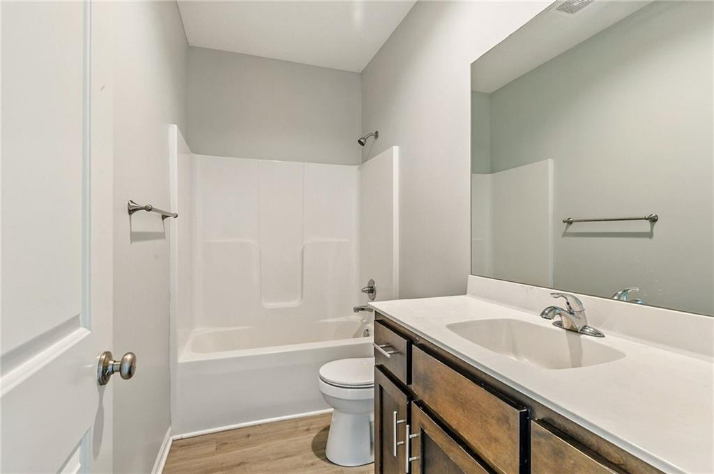 21709 North Ridge Peculiar, MO 64078 - Photo 38 of 48