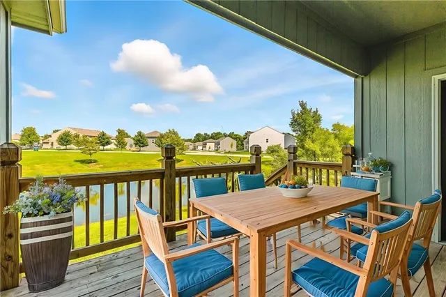 $339,000 | 21709 North Ridge, Peculiar, MO 64078