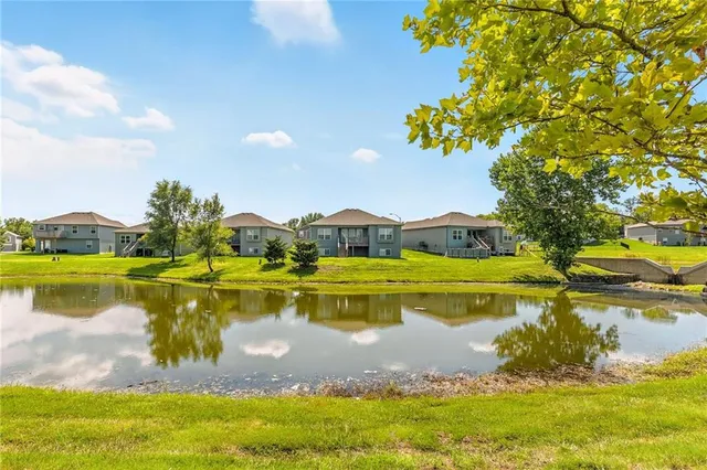 $339,000 | 21709 North Ridge, Peculiar, MO 64078