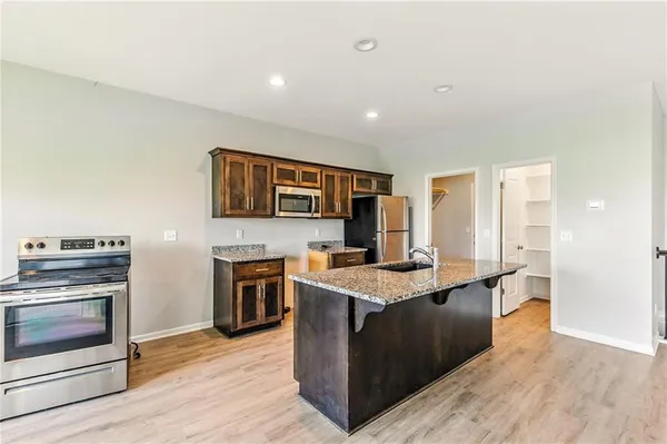 $339,000 | 21709 North Ridge, Peculiar, MO 64078