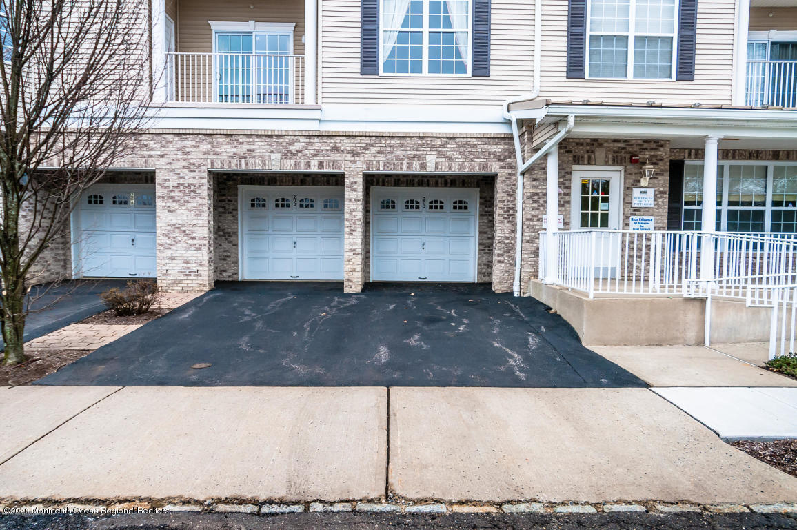 214 Potts Road Morganville, NJ 07751 - Photo 3 of 9 potts10