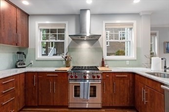 82 Summit Avenue, Unit 82 Brookline, MA 02446 - Photo 7 of 21