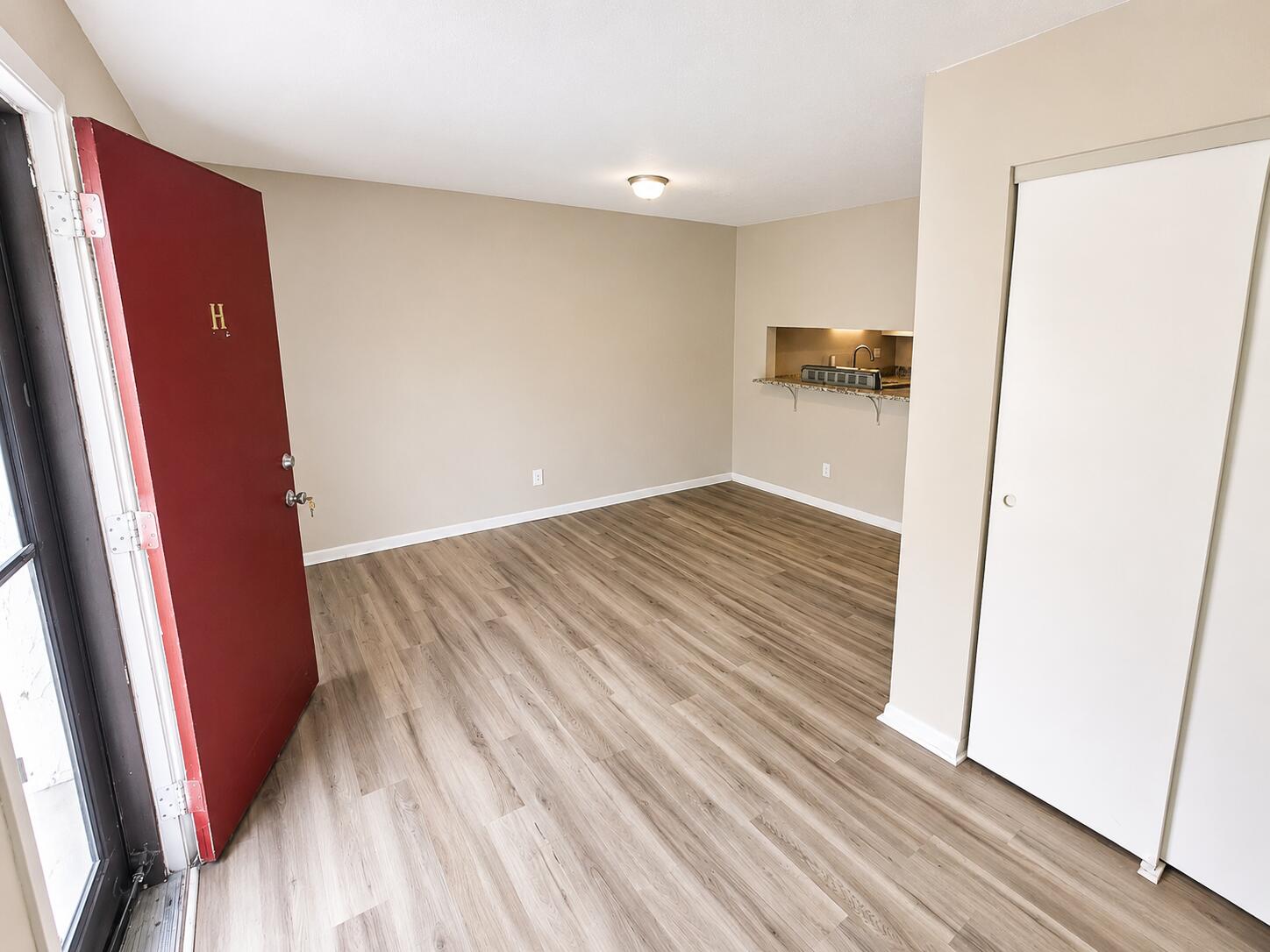 613 Villa Road, Unit H Springfield, OH 45503 - Photo 23 of 25 ChatGPT Image Jul 3, 2026, 03_30_33 PM (