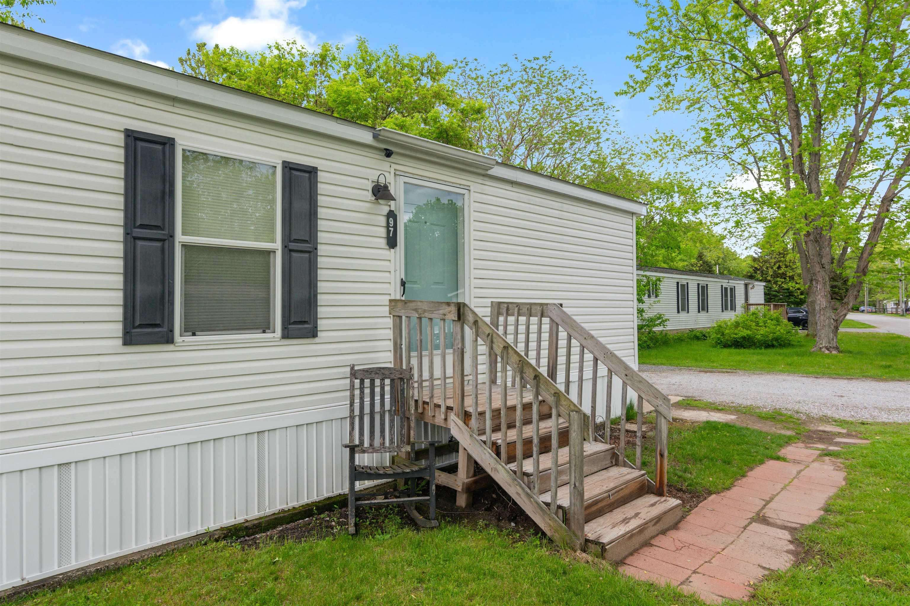 97 Cameron Drive St. Albans Town, VT 05478 - Photo 2 of 19