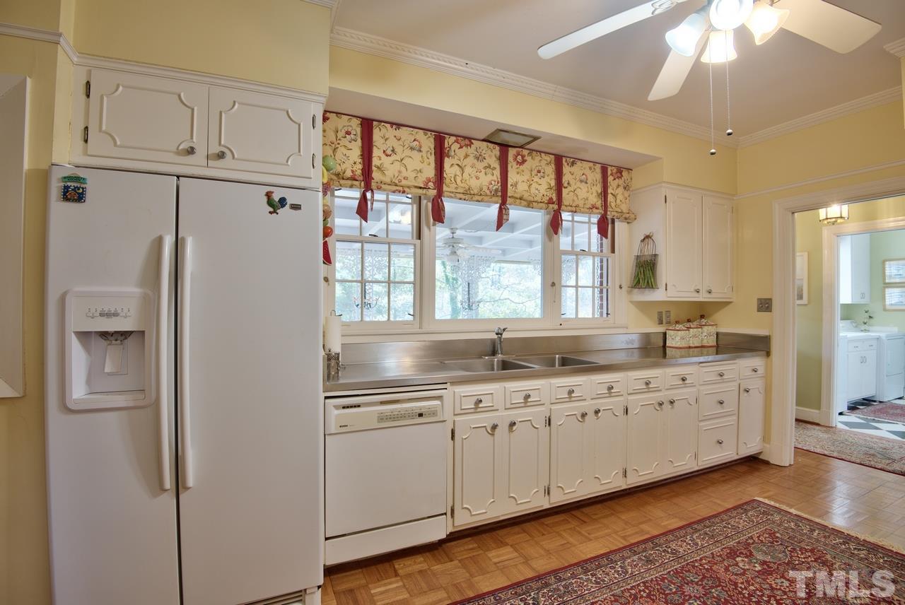 3719 Hope Valley Road Durham, NC 27707 - Photo 15 of 30 Gallery Image 15