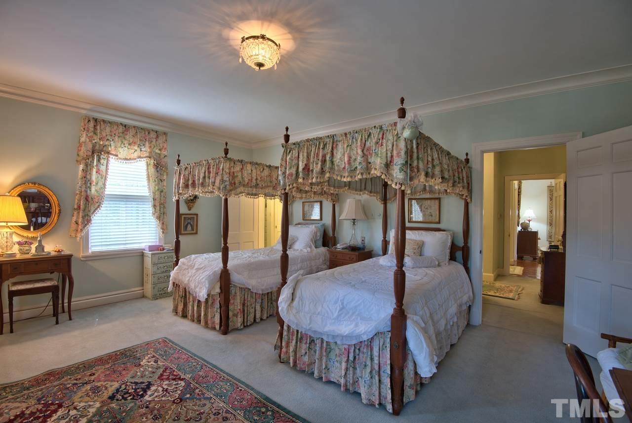 3719 Hope Valley Road Durham, NC 27707 - Photo 22 of 30 Gallery Image 22
