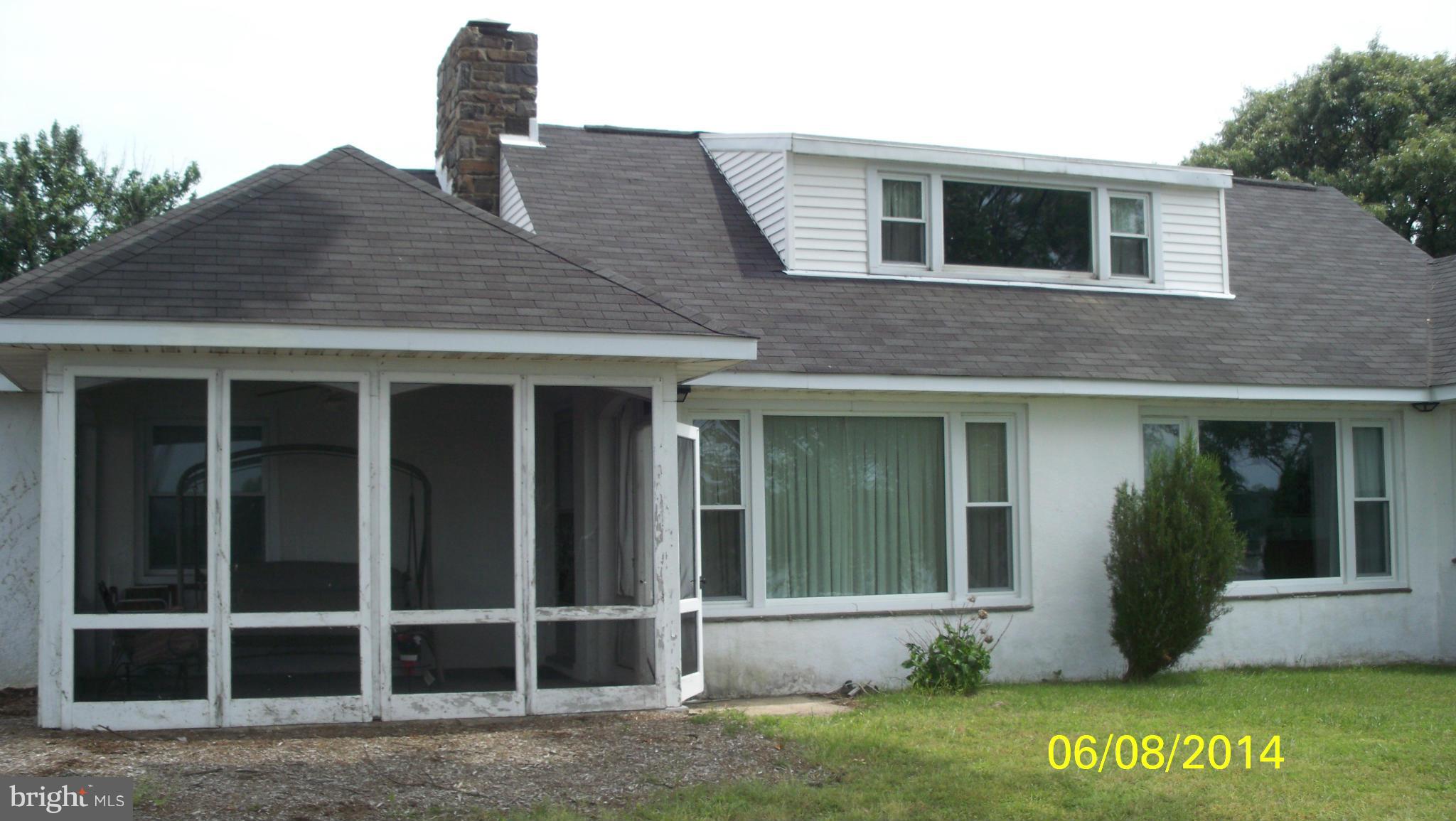 144 Park Road Pasadena, MD 21122 - Photo 12 of 23 Exterior (Rear)