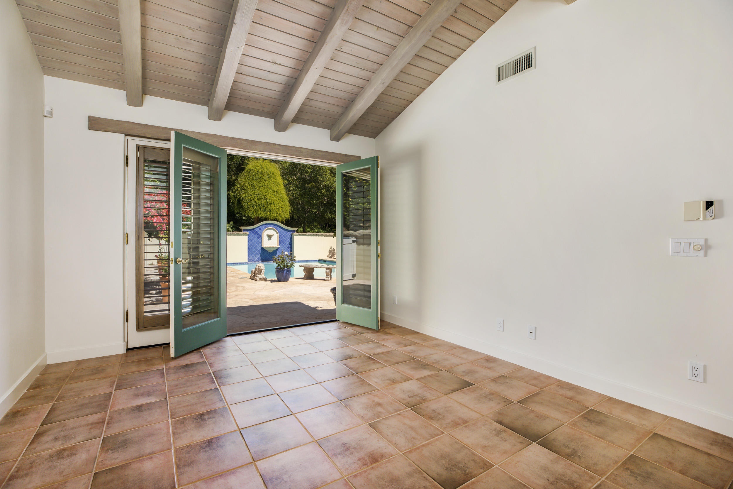820 Riven Rock Road Montecito, CA 93108 - Photo 15 of 24 Guest House Bedroom