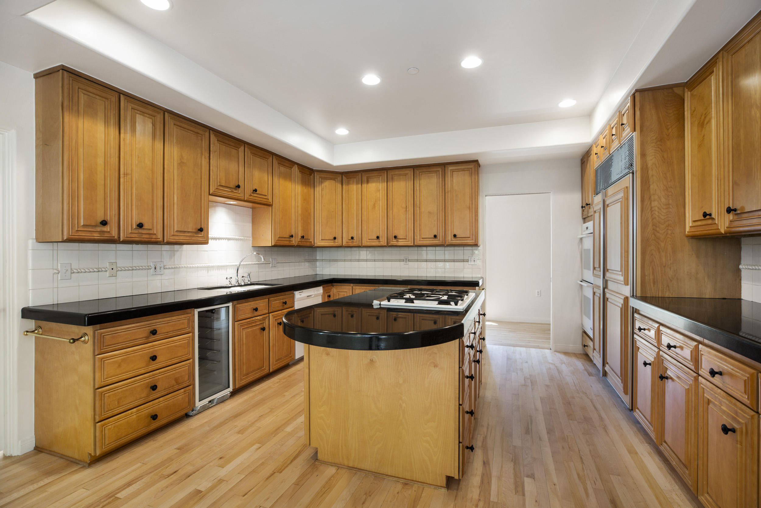 820 Riven Rock Road Montecito, CA 93108 - Photo 4 of 24 Kitchen
