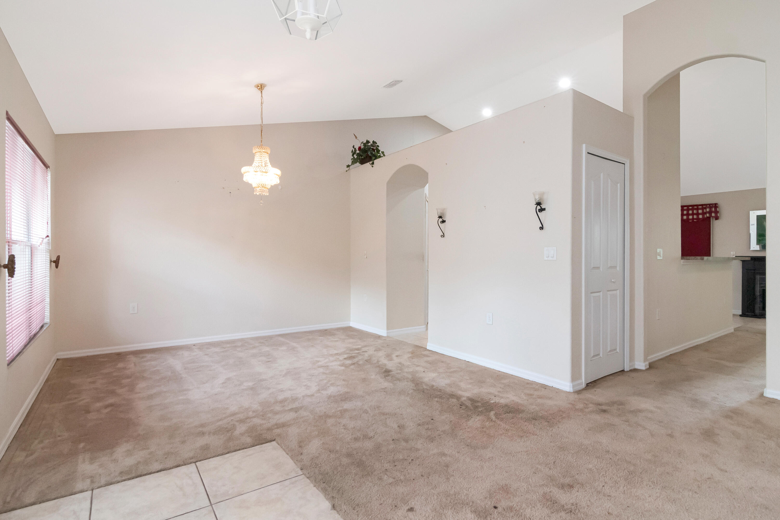 12276 Villa Road Spring Hill, FL 34609 - Photo 14 of 39 1-print-1- frontroom