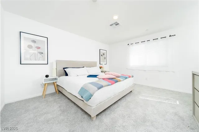 $2,950 | 2849 Desert Mosaic Lane, Unit 5, Las Vegas, NV 89183