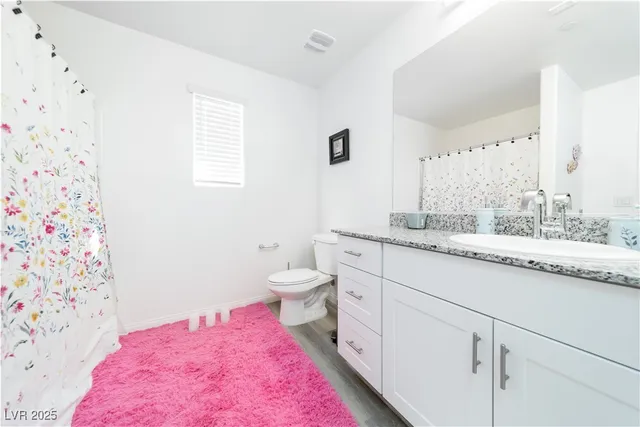$2,950 | 2849 Desert Mosaic Lane, Unit 5, Las Vegas, NV 89183