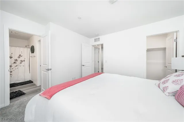 $2,950 | 2849 Desert Mosaic Lane, Unit 5, Las Vegas, NV 89183