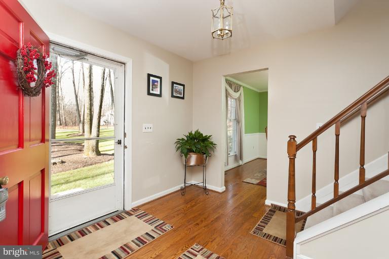 2003 Pine Pep Road Reisterstown, MD 21136 - Photo 1 of 30 Entrance foyer