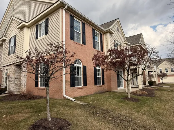 $1,850 | 40445 Glen Eagle Lane, Canton, MI 48188