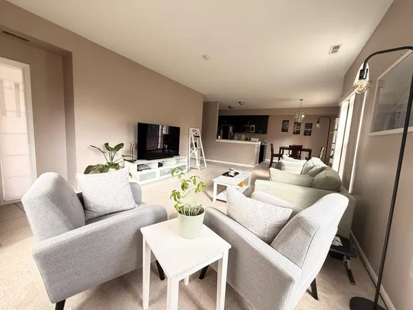 $1,850 | 40445 Glen Eagle Lane, Canton, MI 48188