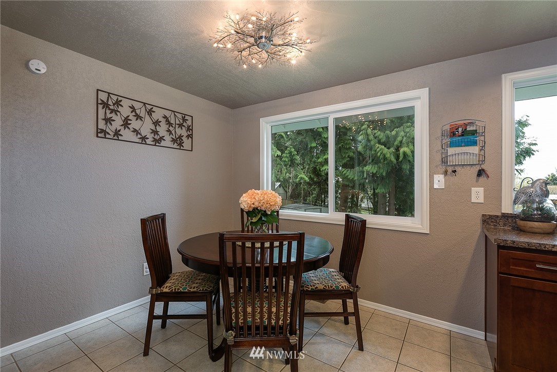 2214 177th Street Southeast Bothell, WA 98012 - Photo 6 of 19