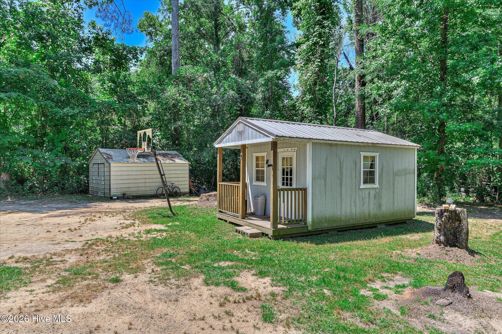 247 Downing Street Thomson, GA 30824 - Photo 23 of 27 Space for storage