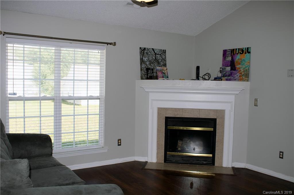 8248 Fox Swamp Road, Unit 248 Charlotte, NC 28215 - Photo 2 of 4 Gallery Image 2