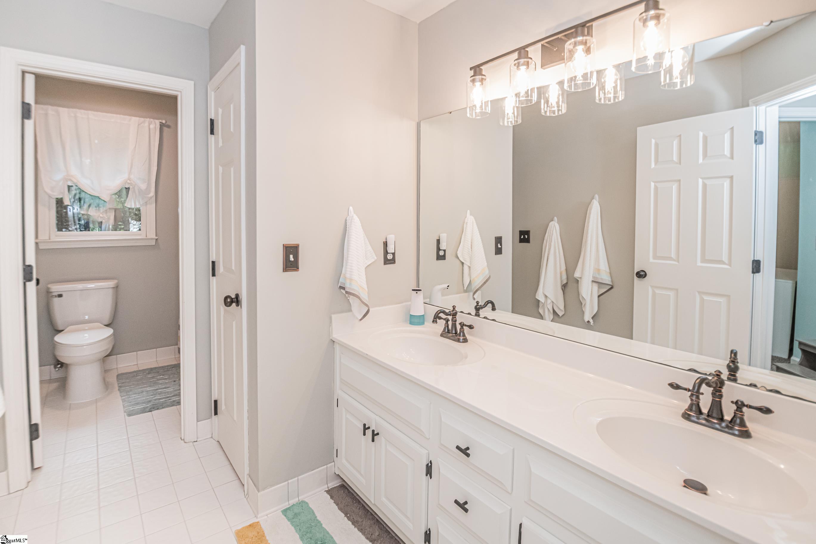 217 Quail Ridge Drive Simpsonville, SC 29680 - Photo 33 of 34 Gallery Image 33