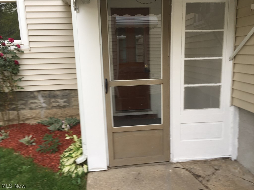 2408 Mogadore Road Akron, OH 44312 - Photo 7 of 17 Gallery Image 7