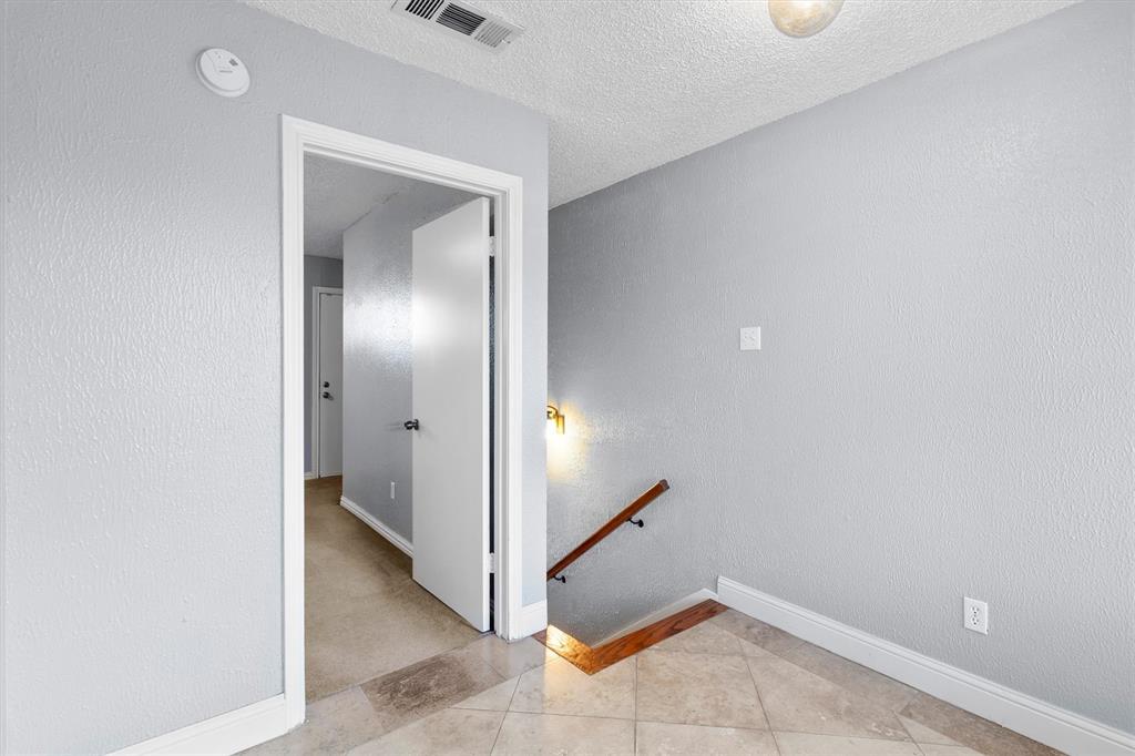 5840 Spring Valley Road, Unit 912 Dallas, TX 75254 - Photo 16 of 33