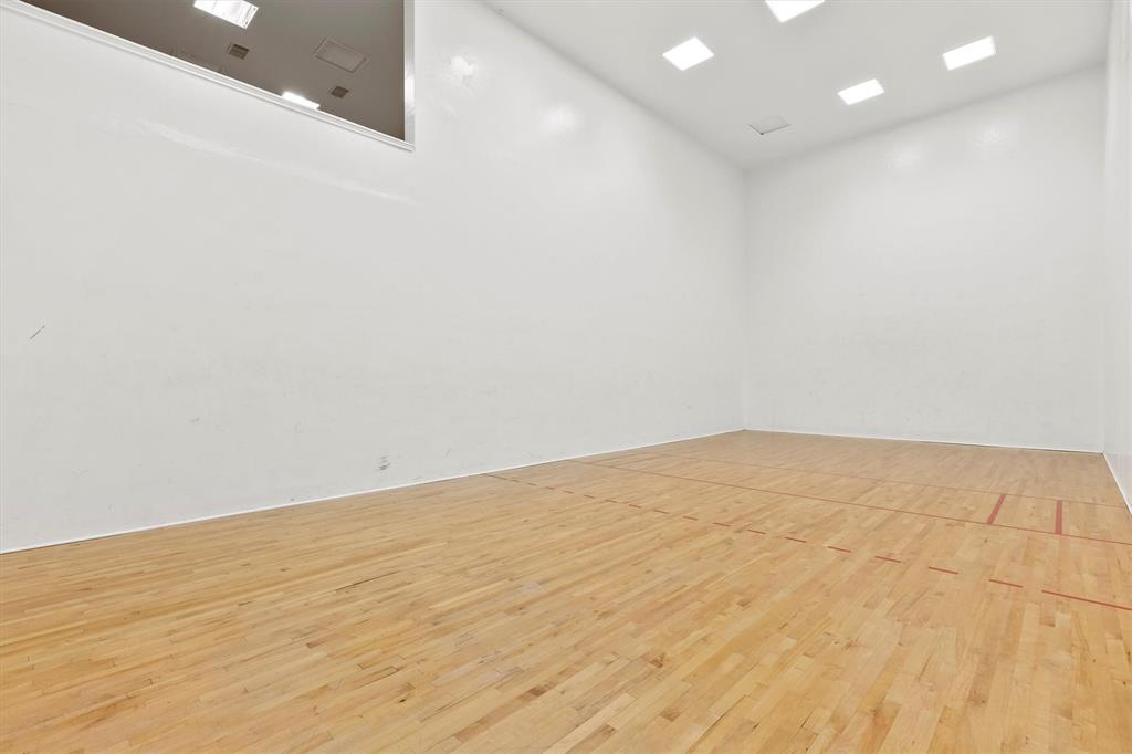 5840 Spring Valley Road, Unit 912 Dallas, TX 75254 - Photo 28 of 33 a view of empty room