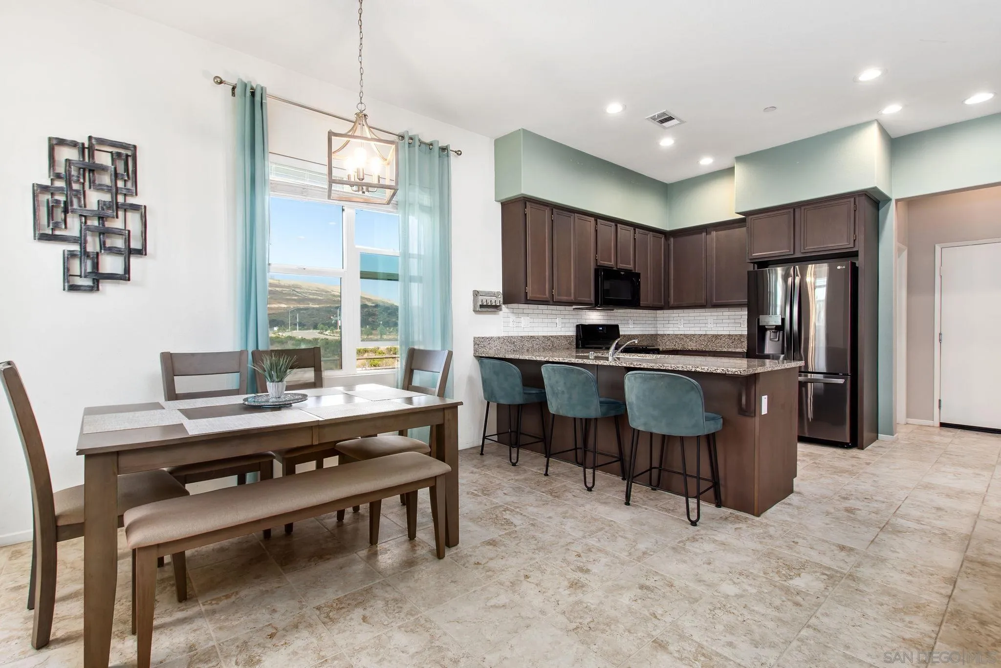 1215 Idanan Road, Unit 1 Chula Vista, CA 91913 - Photo 3 of 21 Gallery Image 3