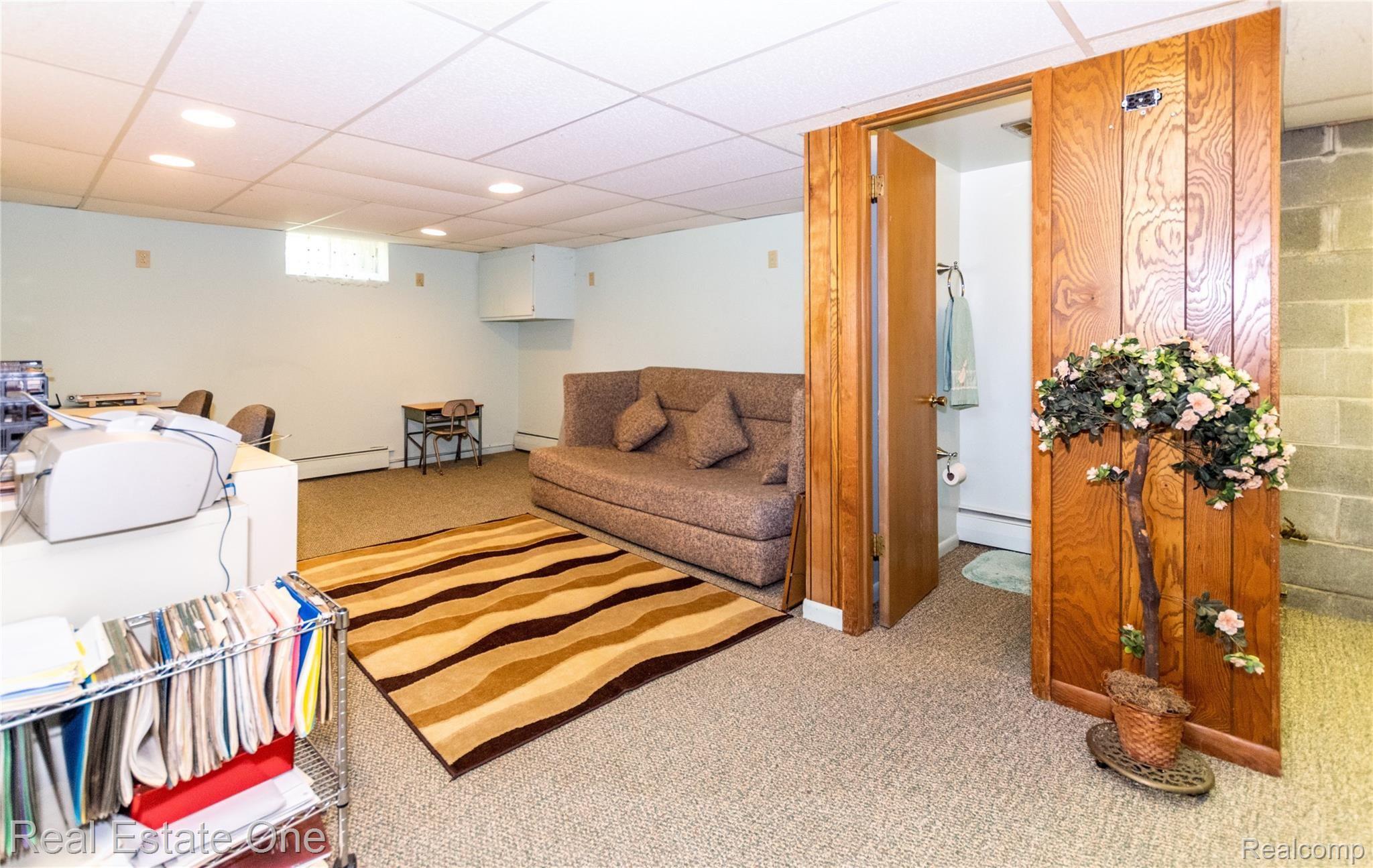 3870 Ludwig Road Oxford, MI 48371 - Photo 24 of 29 3870LudwigRd-35.jpg
