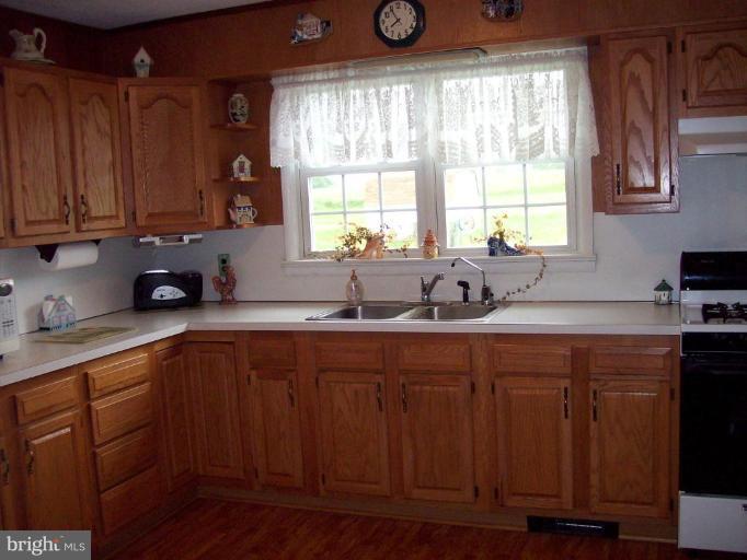 671 Harrington Road Rising Sun, MD 21911 - Photo 6 of 12 Kitchen