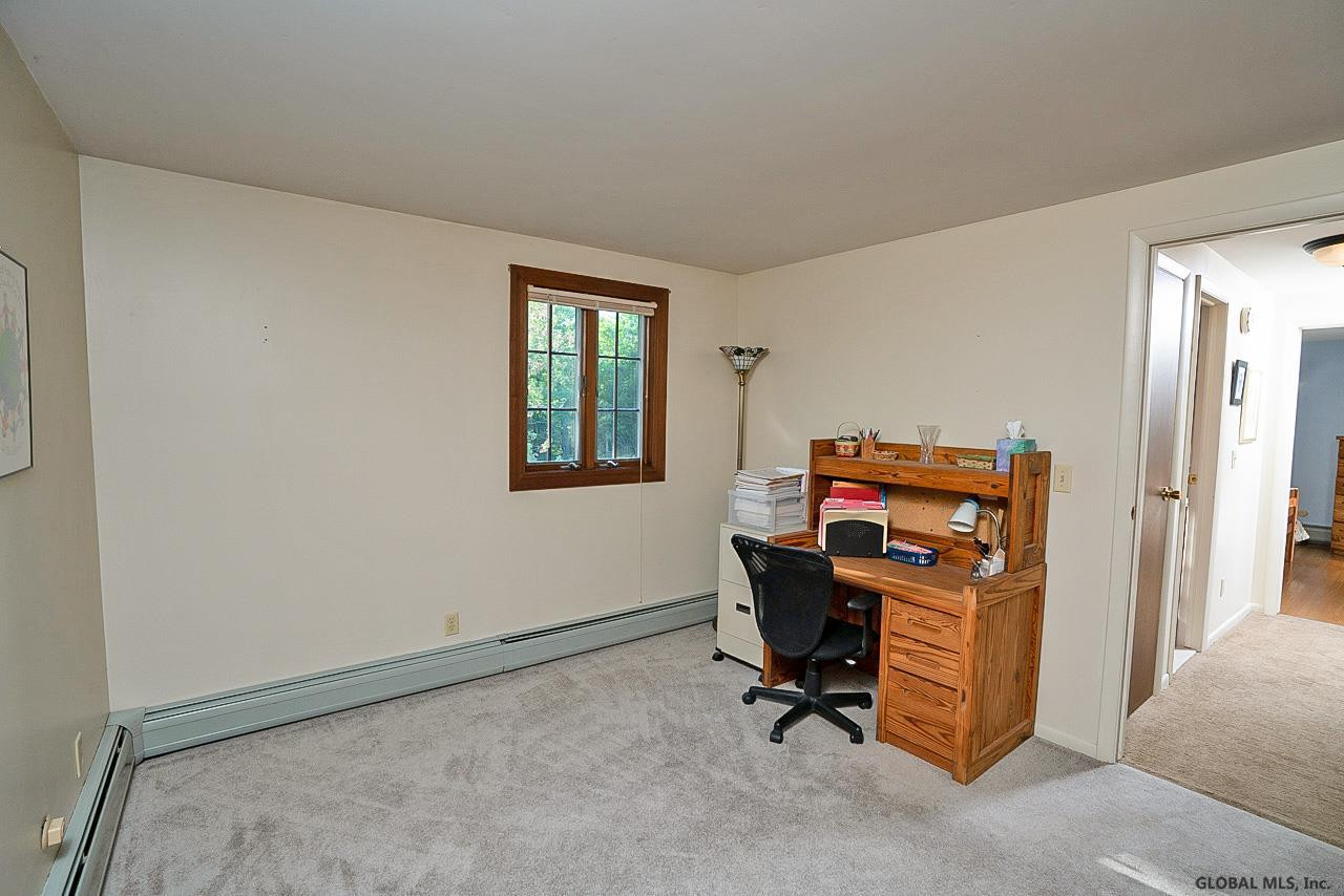 46 Garnsey Road Rexford, NY 12148 - Photo 17 of 37 Photo 17