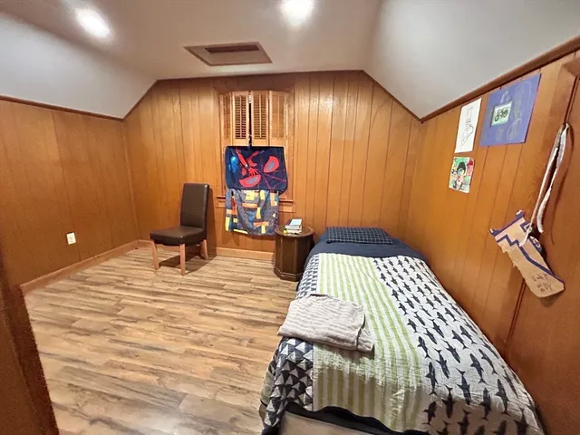 $4,650 | 15 Roundwood Road, Newton, MA 02464