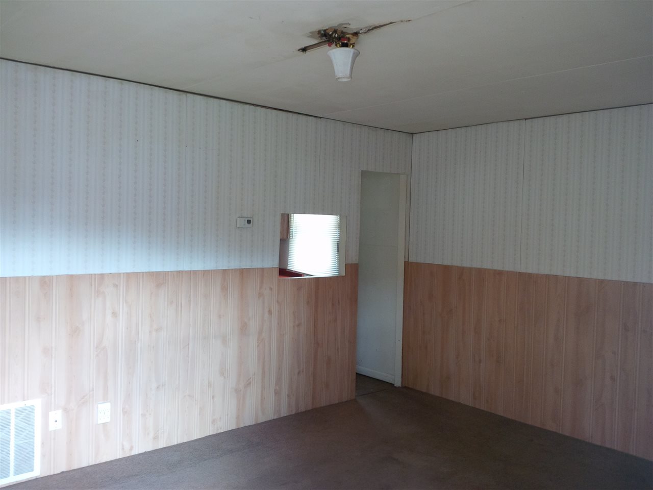 430 West 6th Street Rochester, IN 46975 - Photo 3 of 8